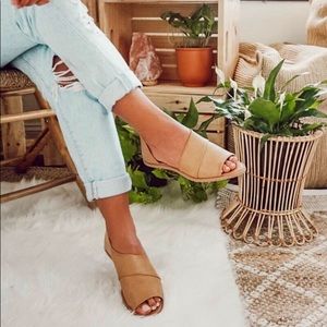 Pisa Slide Cut Out Slip Ons